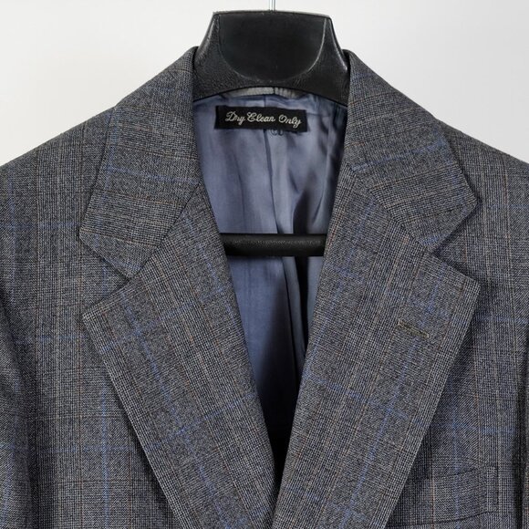 Paul Stuart Two Button Wool Suit, Grey Windowpane Check, Size 37R - Picture 4 of 14